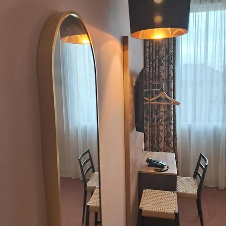 Hotel Du Cheval Blanc Brunstatt